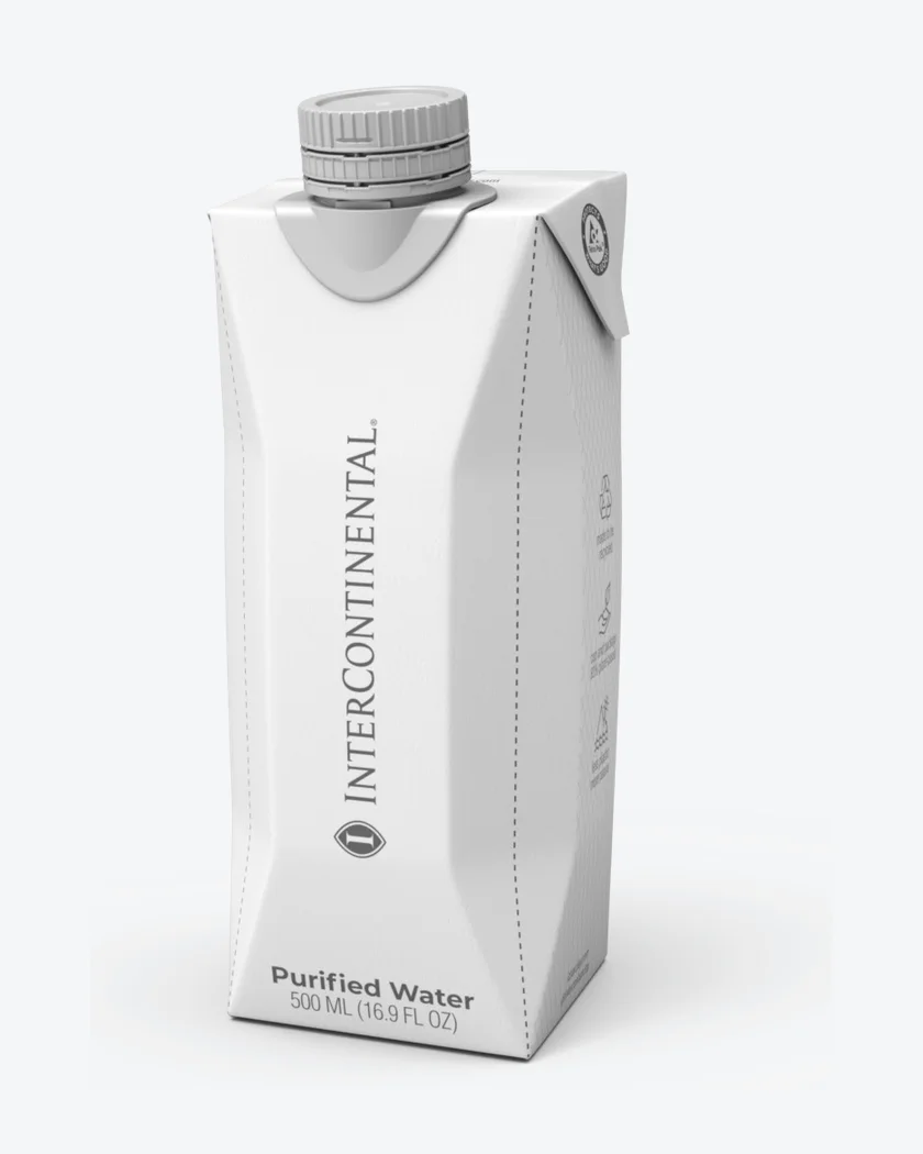 Referenz unseres Produktionspartners: gebrandete Karton-Wasserflasche für InterContinental (Hotellerie)